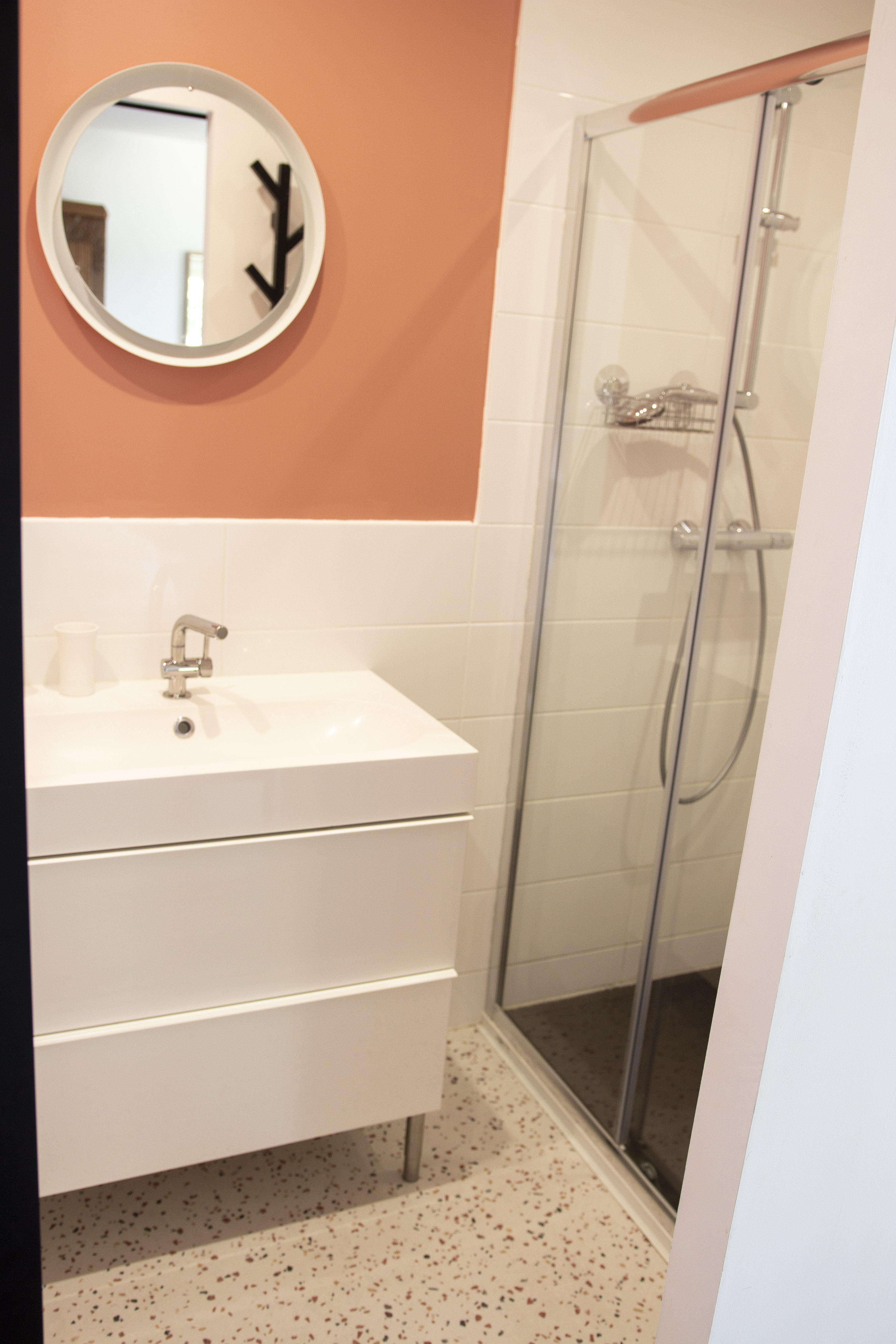 Le séjour avec la cuisine ouverte